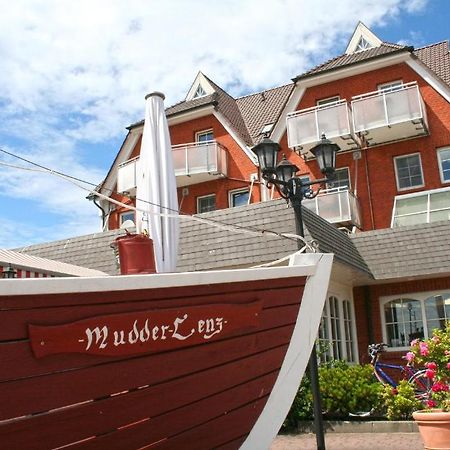 Hotel Boddenhus Garni Цингст Екстериор снимка